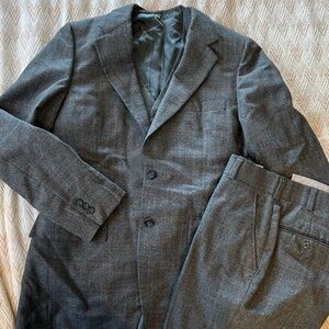 Sasson Men's Gray Suit Set size 40L
